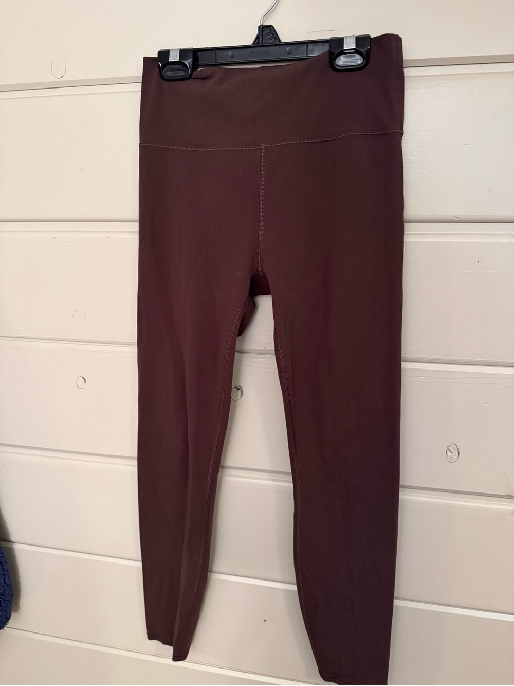 Vuori High-Rise Chocolate Brown Leggings